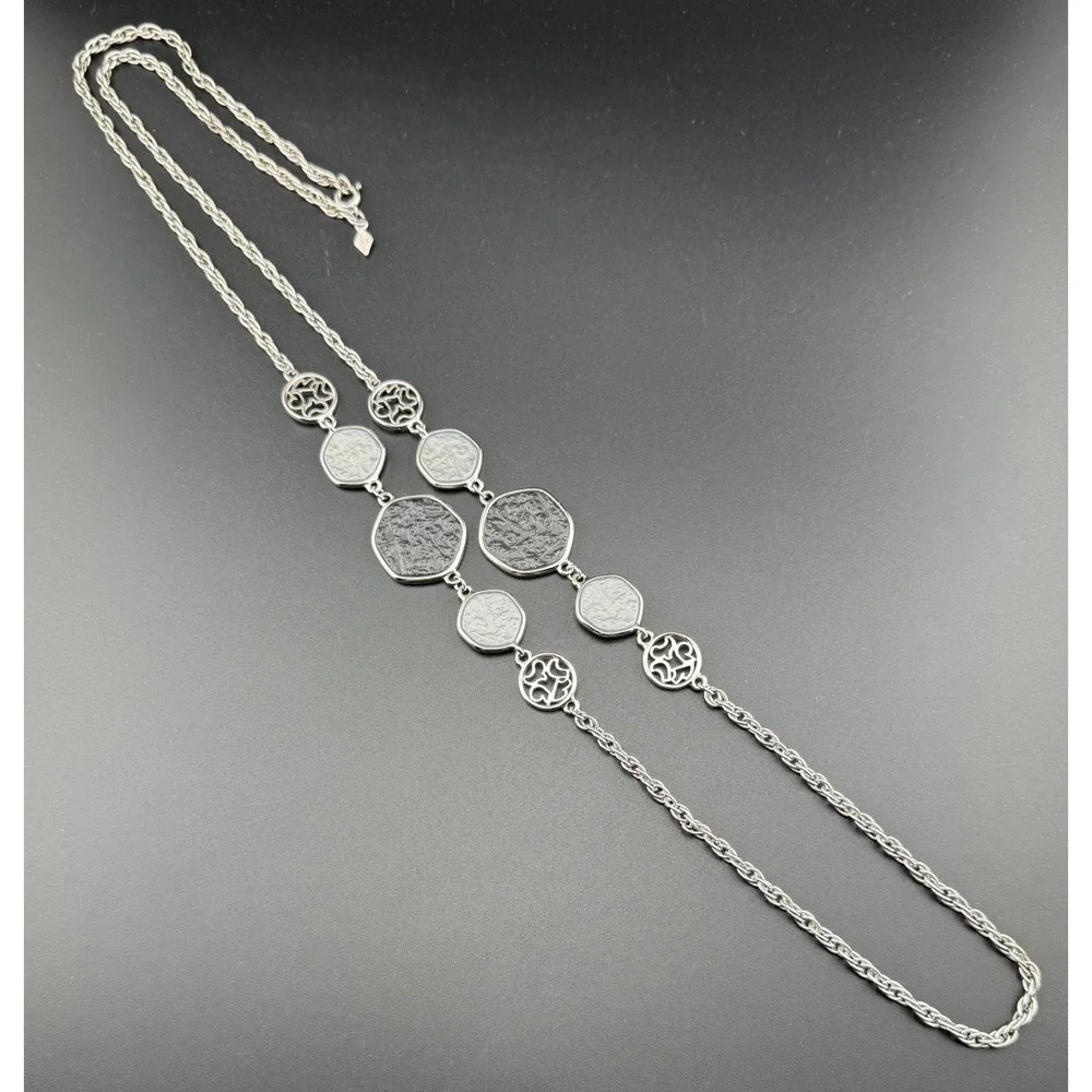 Sarah Coventry Station Necklace 37